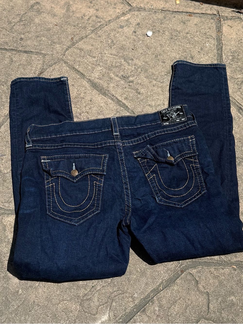 True religion geno relaxed slim Dark Wash Jeans with Signature Pocket Stitching